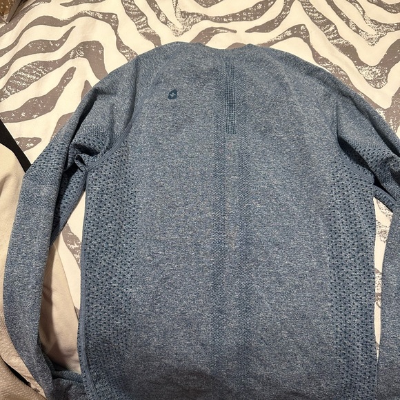 3 pack of the FIGS Salta Seamless Longsleeve Underscrubs - Picture 13 of 14